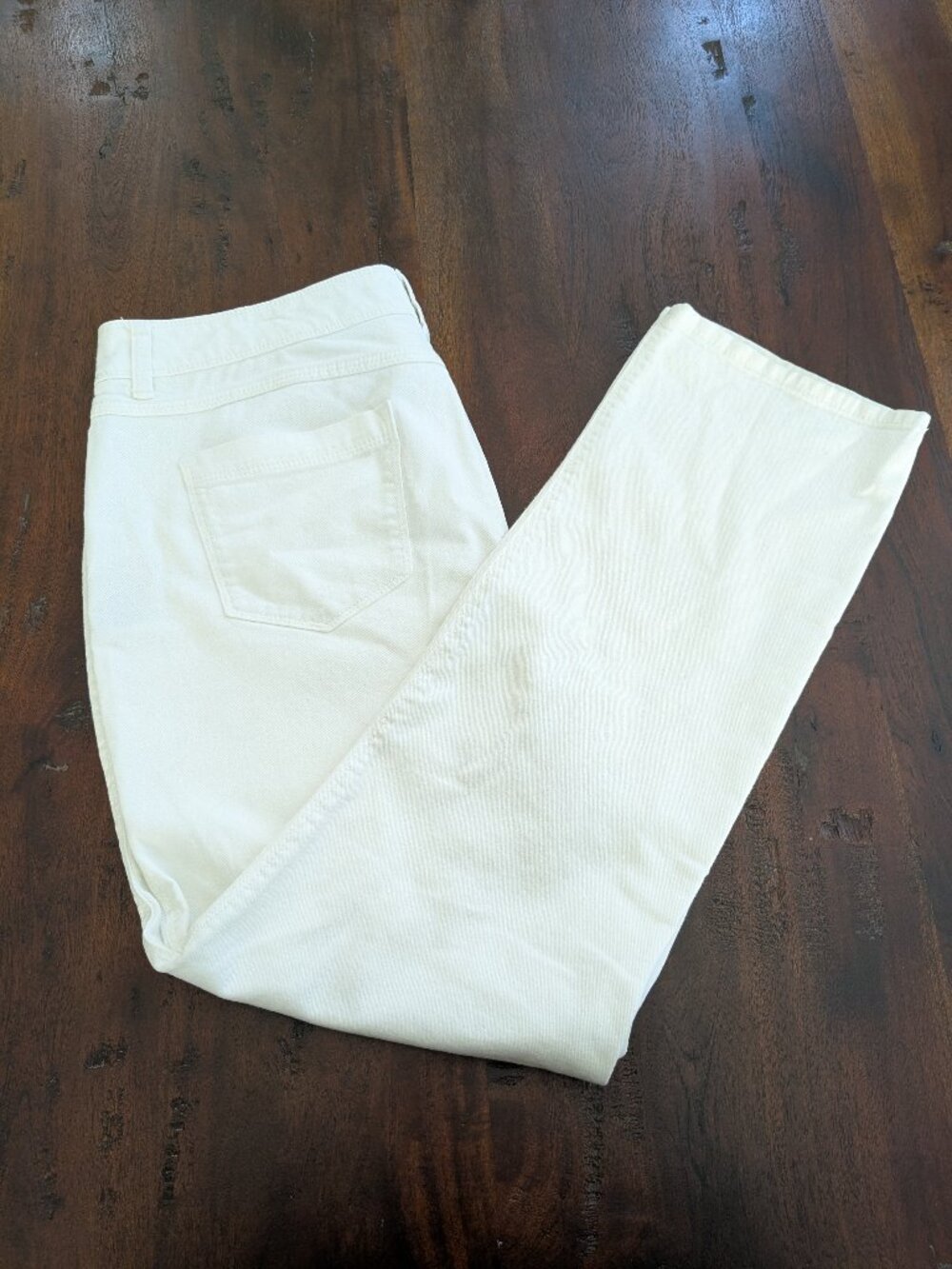 Dana Buchman White Straight Leg Denim Jeans - Size 16